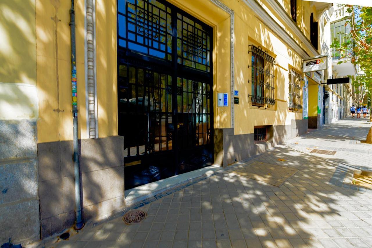 For You Rentals Coqueto Y Bonito Apartamento Temporal De Dos Dormitorios En El Retiro Axii66 Madrid Exterior foto