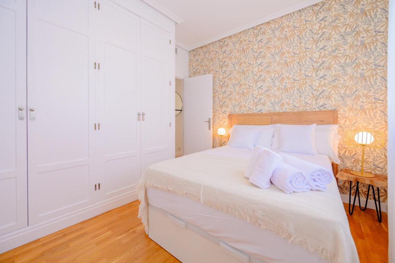 For You Rentals Coqueto Y Bonito Apartamento Temporal De Dos Dormitorios En El Retiro Axii66 Madrid Exterior foto