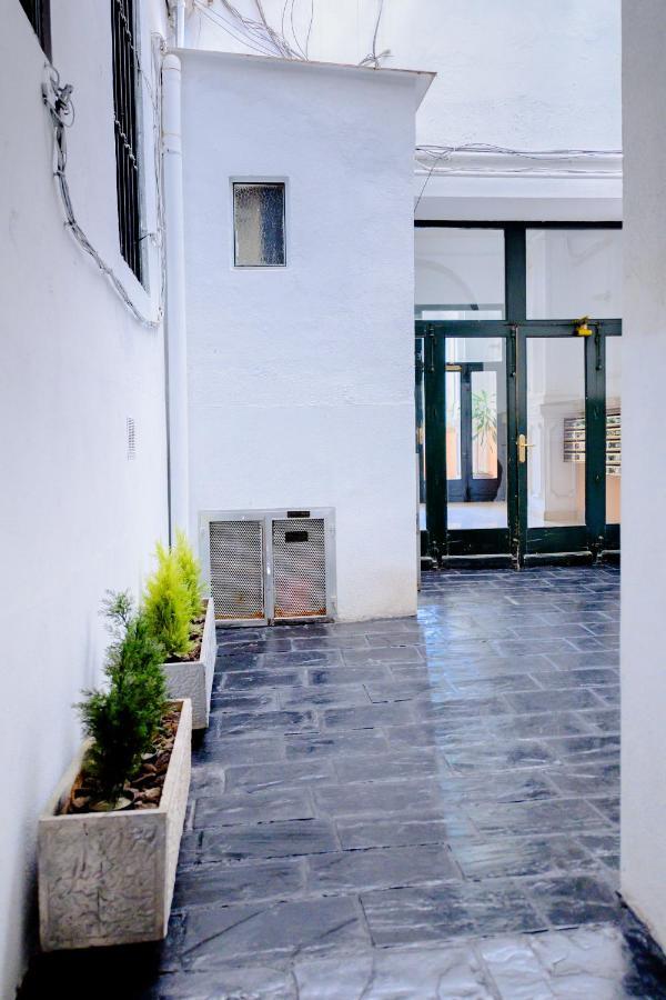 For You Rentals Coqueto Y Bonito Apartamento Temporal De Dos Dormitorios En El Retiro Axii66 Madrid Exterior foto
